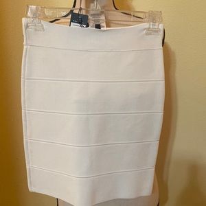 Bcbgmaxazria brand new cream body con skirt.